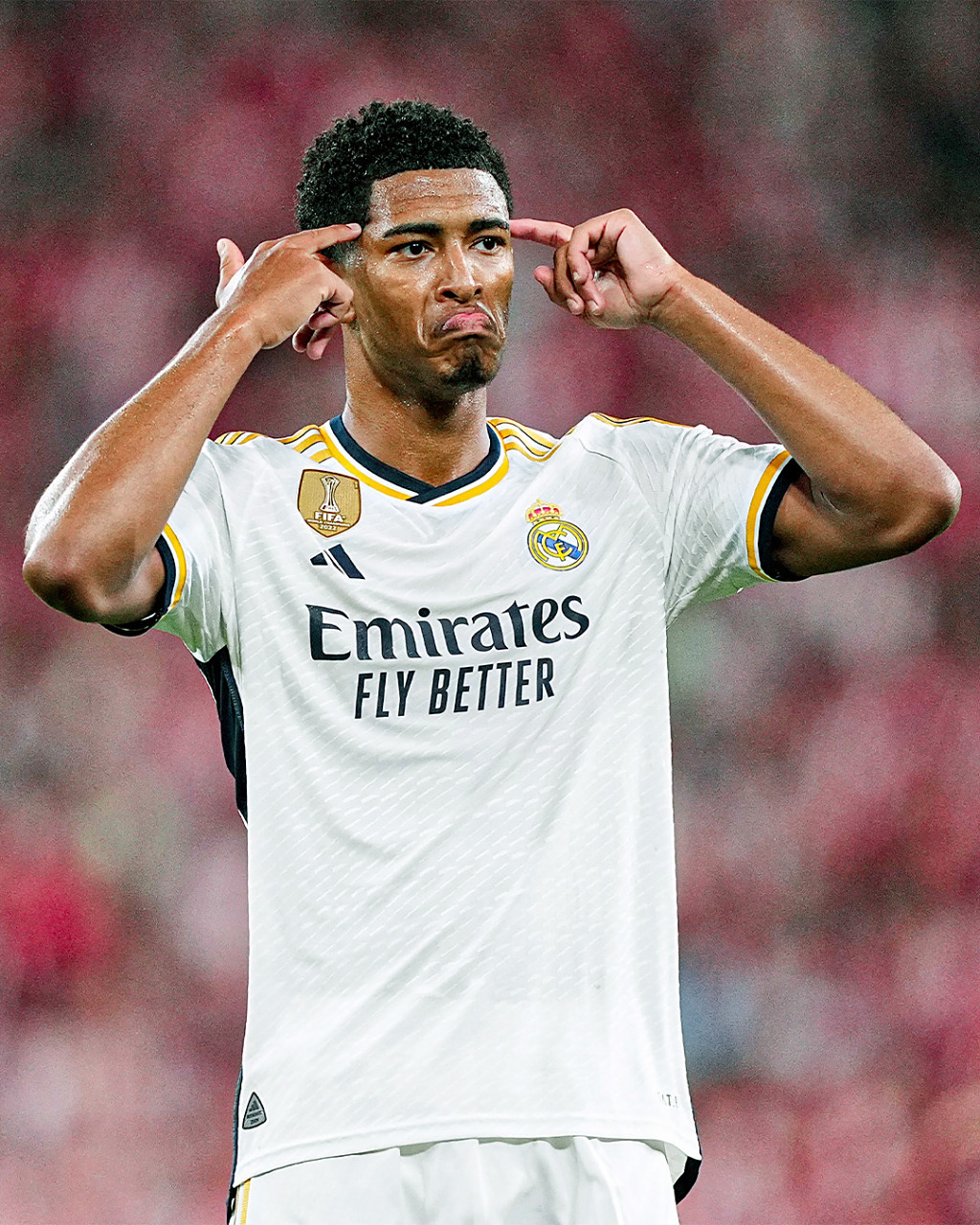 拜仁vs阿森纳 最强矛盾（拜仁对阵阿森纳：矛与盾的巅峰对决）