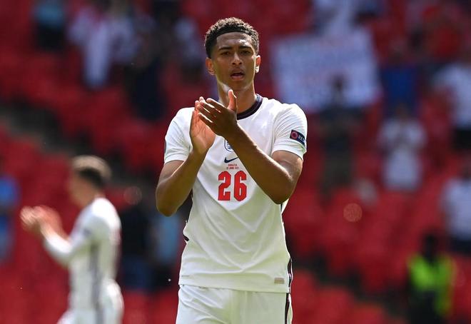 都体：凯利主动放弃休息日加紧恢复；卡瓦尔恢复进度稍慢一些