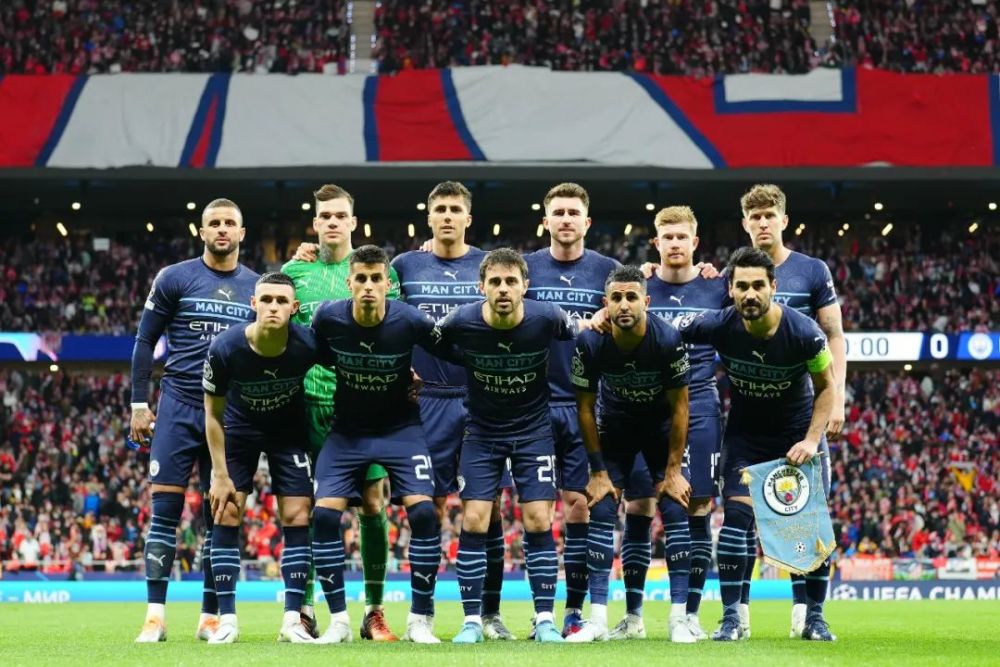 石雪清谈邵佳一出任国足主帅：带队成绩估摸不会有佳也不会有一（石雪清评邵佳一出任国足主帅：成绩大概率中规中矩，难有惊喜也不至太差）