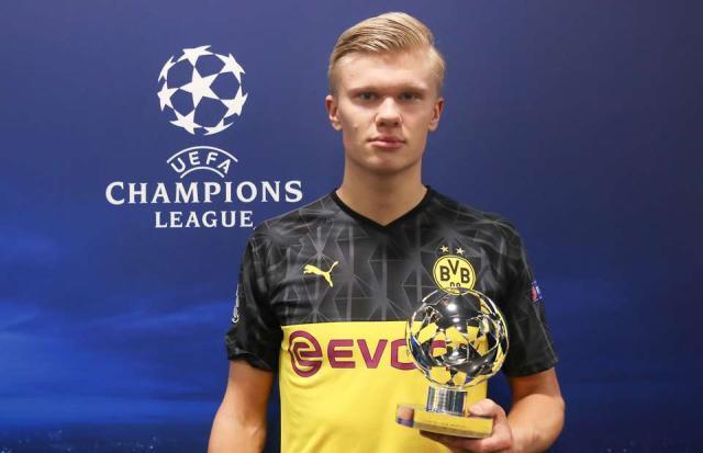 本轮欧冠最佳阵容：诺伊尔、福登、奥斯梅恩、梅里诺在列（欧冠本轮最佳阵容出炉：诺伊尔、福登、奥斯梅恩与梅里诺入选）