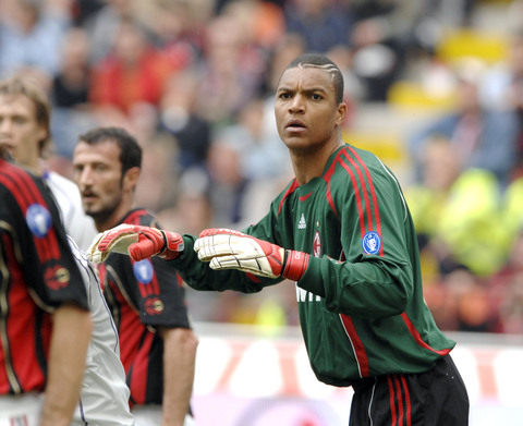 德转：范双杰与国安续约两年，新合同至2028年底（德转：范双杰与国安再签两年，合同期至2028年末）