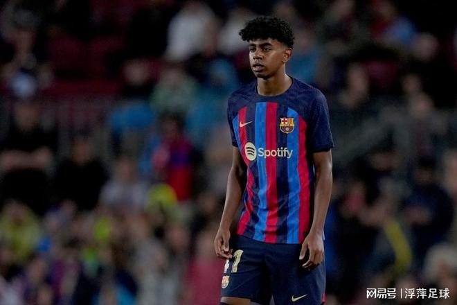 官方：邵佳一出任中国国家男子足球队新任主教练（中国男足官宣：邵佳一担任新任主帅）