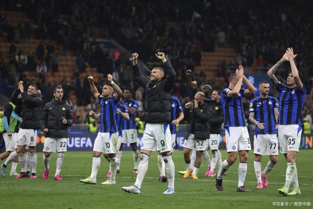 东詹缺阵里夫斯36分难救主，布朗复出30+8+8，凯尔特人大胜湖人（詹姆斯缺阵，里夫斯轰36分仍无力回天；布朗复出砍30+8+8，凯尔特人轻取湖人）