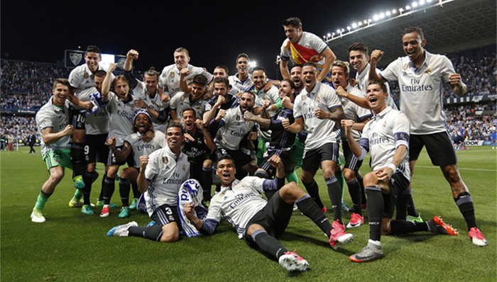 贝纳蒂亚：阿坎吉帮助我们引进了帕瓦尔，国米起初要价2000万（贝纳蒂亚称阿坎吉助力帕瓦尔加盟，国米最初索价2000万）