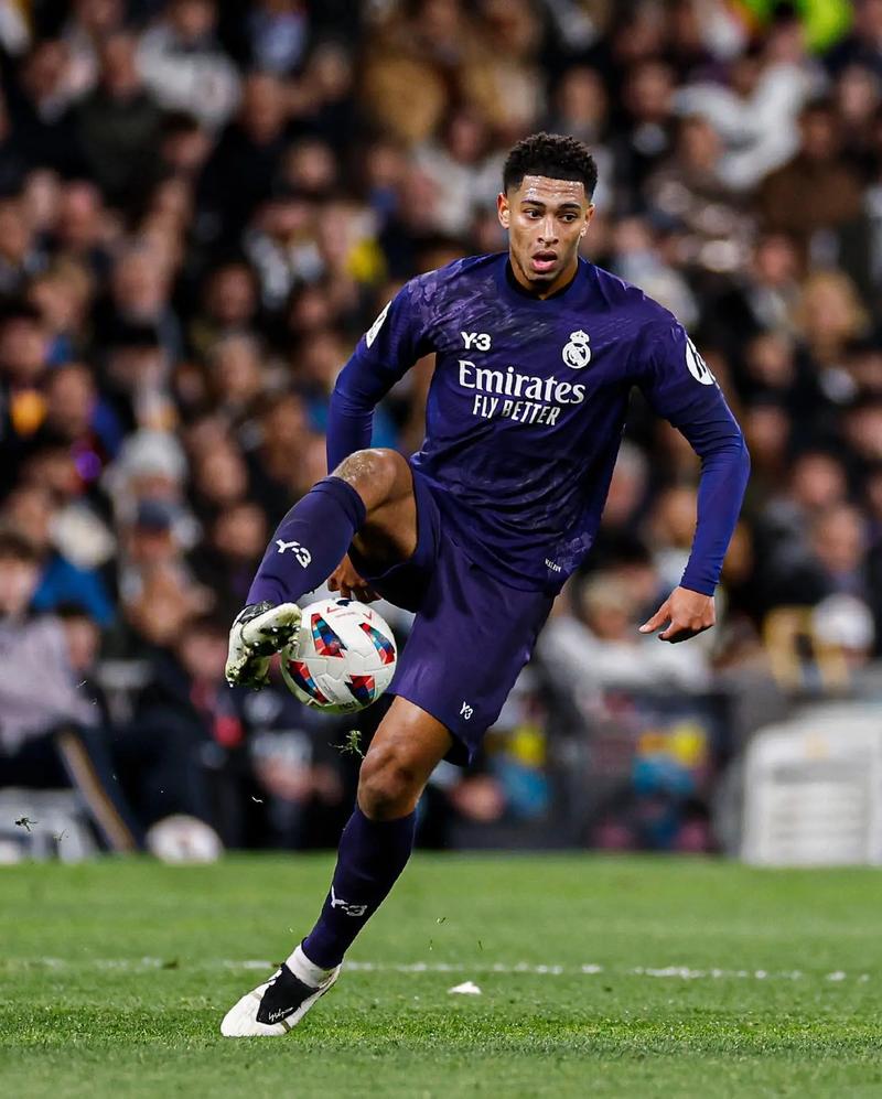 朱婷第七次出战女排世俱杯，科内利亚诺首战奥兰多女武神（朱婷第七次征战世俱杯，科内利亚诺首秀迎战奥兰多女武神）