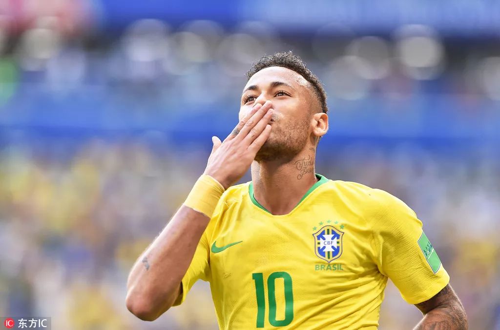 15岁迷你罗单刀破门，收获葡萄牙U16国家队处子球（15岁迷你罗单刀建功，迎来葡萄牙U16国家队首球）