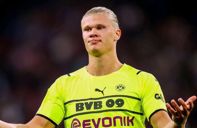 马德里城市的团体治疗：皇家马德里的困境与希望（马德里的集体疗愈：皇马的困局与曙光）