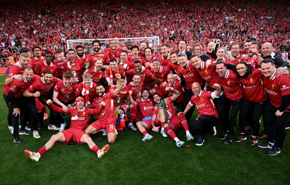 记者：维萨希望加盟纽卡，纽卡可能为其提出第三份报价（记者：维萨倾向加盟纽卡，俱乐部或提交第三次报价）